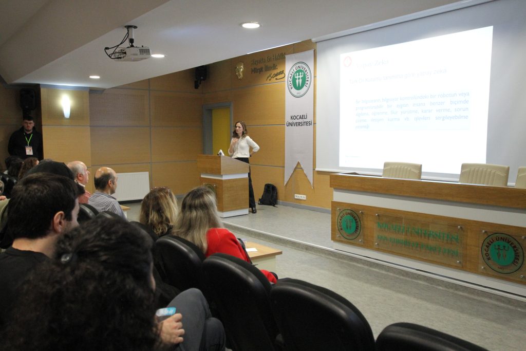 Doç. Dr. Berna Kiraz