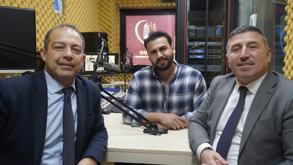 Gençlerden Girişken Olmalarını İstiyoruz- Radyo Ki