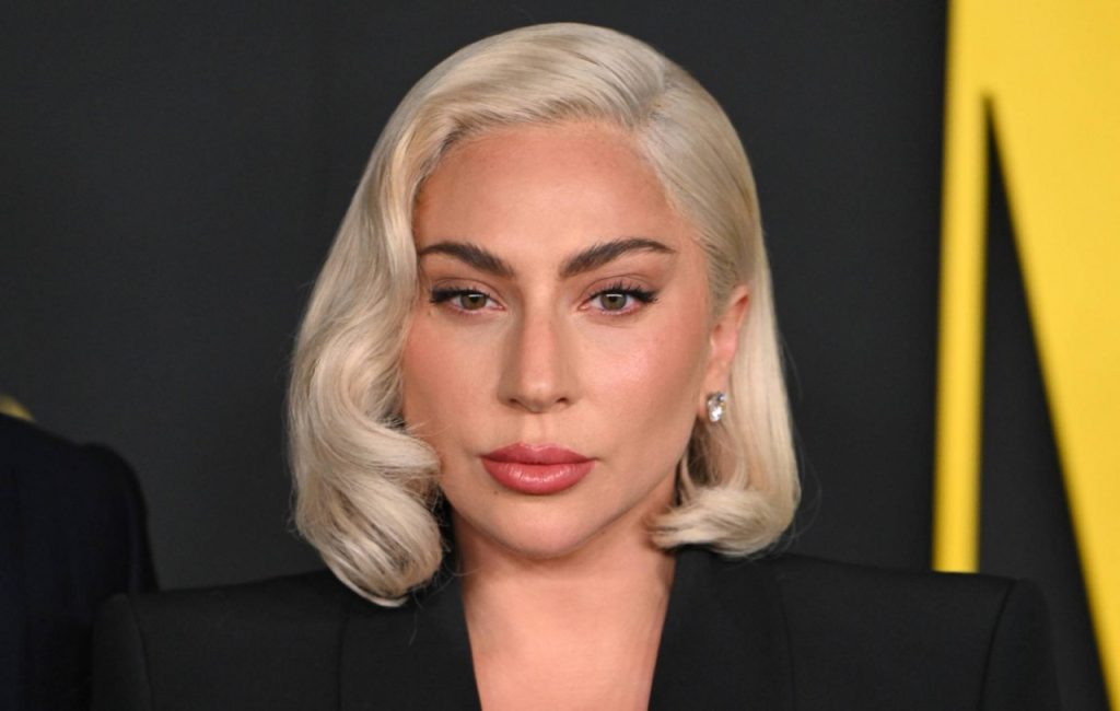 LADY GAGA, YENİ ALBÜMÜ İLE LİSTELERE ZİRVEDEN GİRİŞ YAPTI
